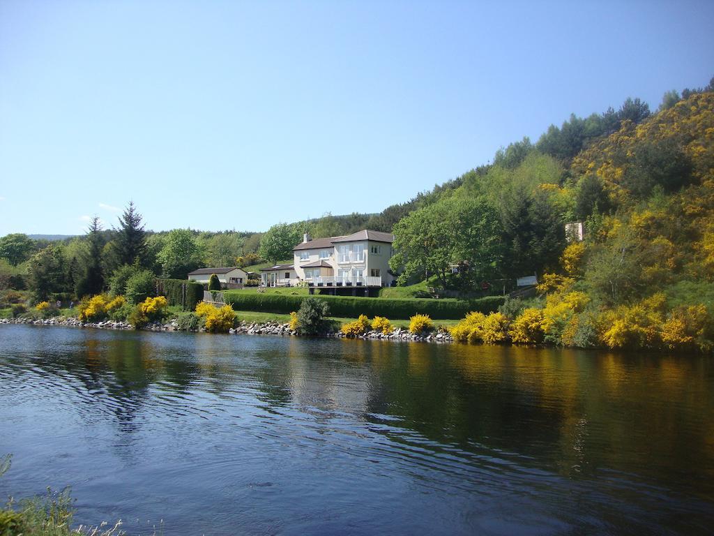 Avalon Hotel Inverness Bagian luar foto